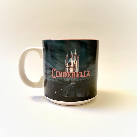 VTG Walt Disney’s Classic Cinderella Mug with Box - Picture 2 of 13